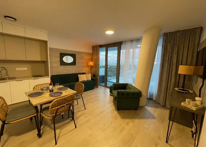 Lux Sea Towers - Wellness Spa, Gym & Beach - Seaview By Rent Like Home