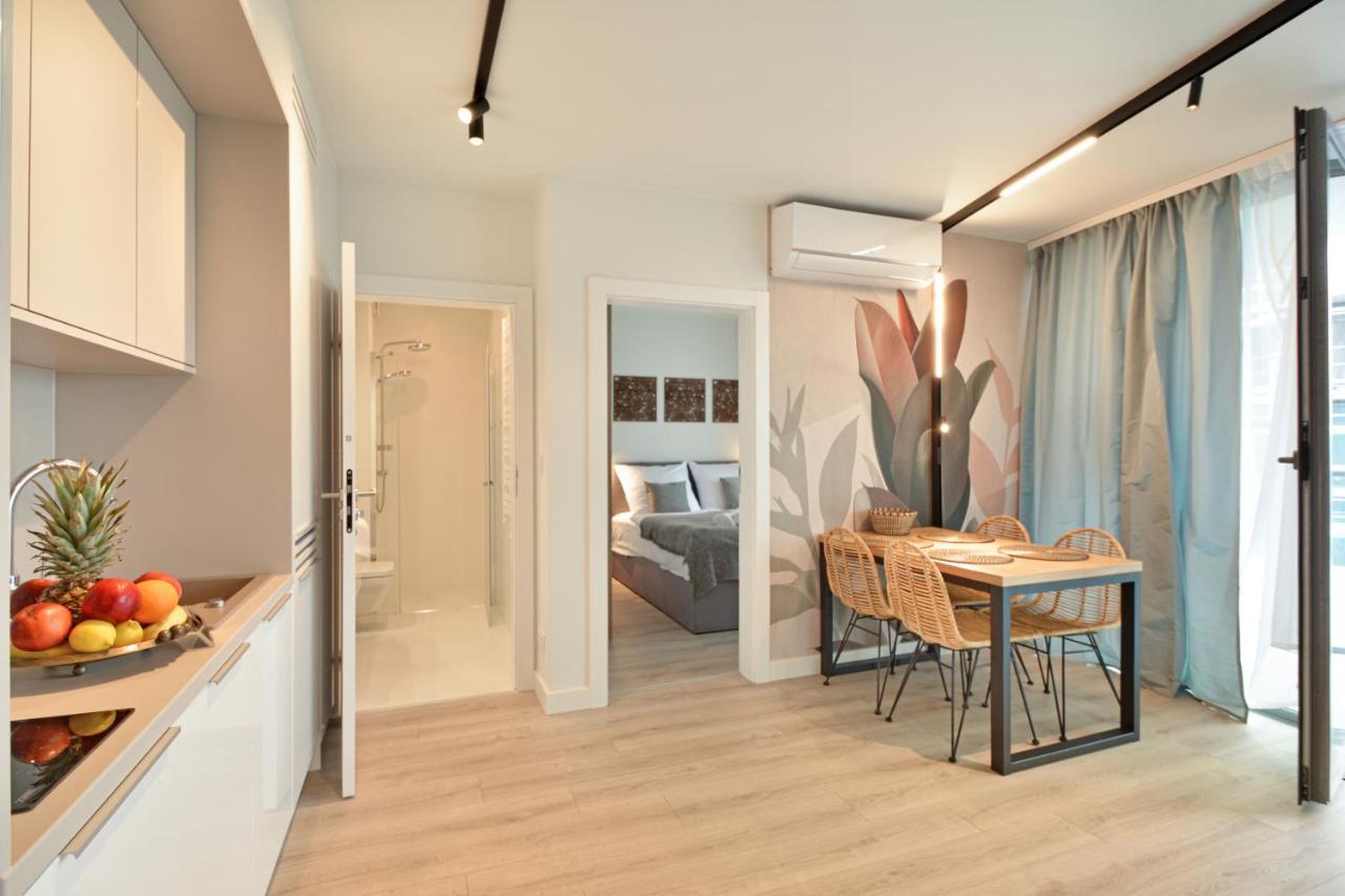 Lux Sea Towers - Wellness Spa, Gym & - Seaview By Rent Like