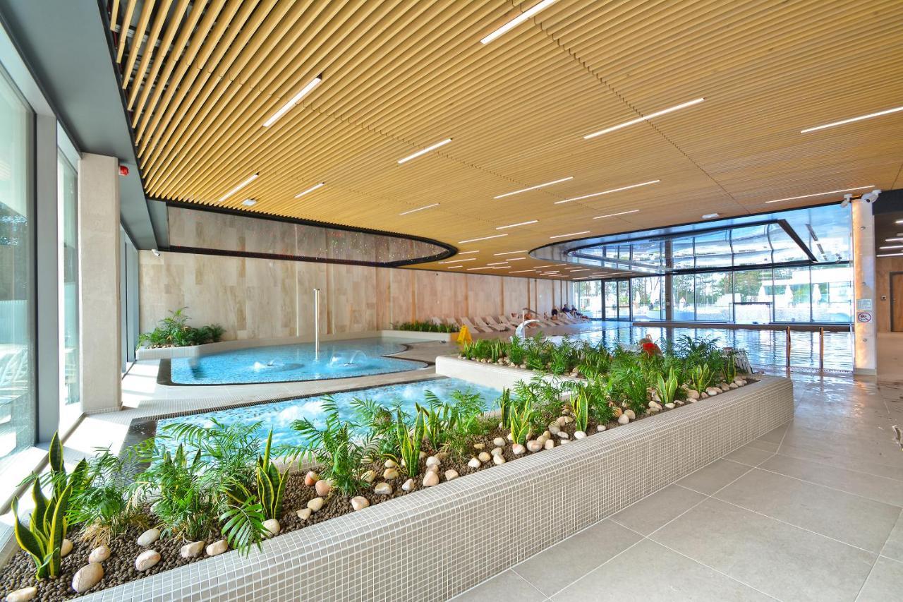 Lux Sea Towers - Wellness Spa, Gym & - Seaview By Rent Like