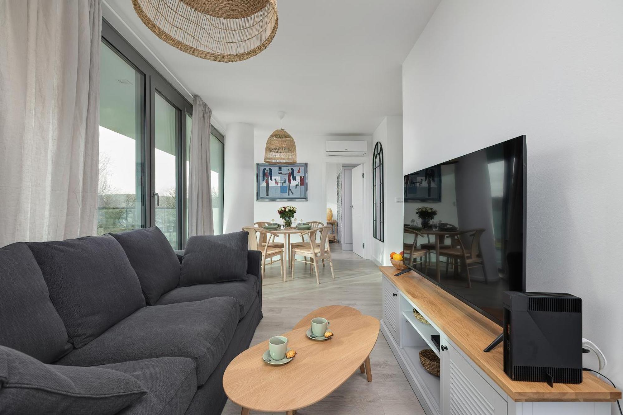 Lux Sea Towers - Wellness Spa, Gym & - Seaview By Rent Like