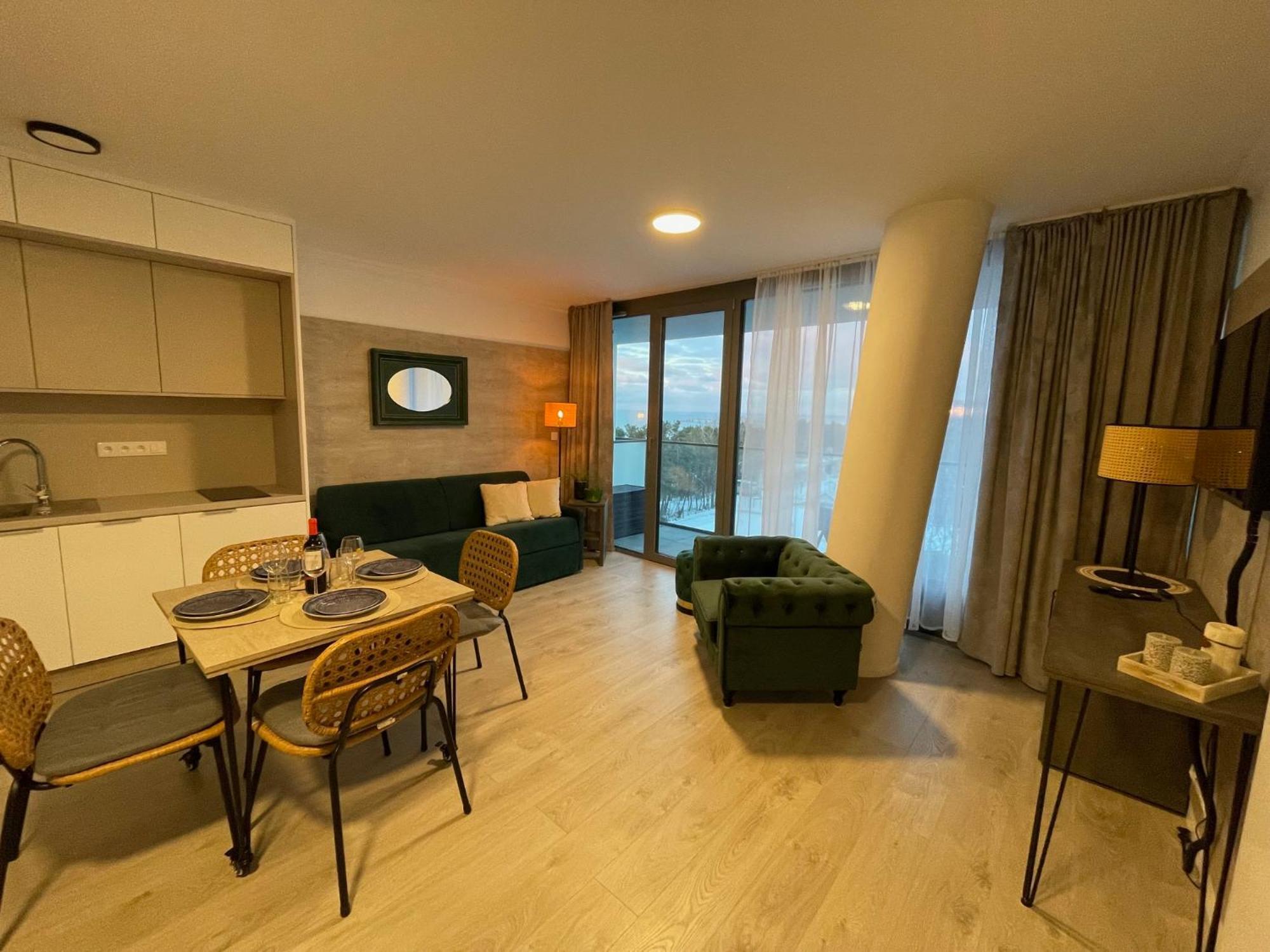 Apartment Lux Sea Towers - Wellness Spa, Gym & - Seaview By Rent Like Miedzyzdroje