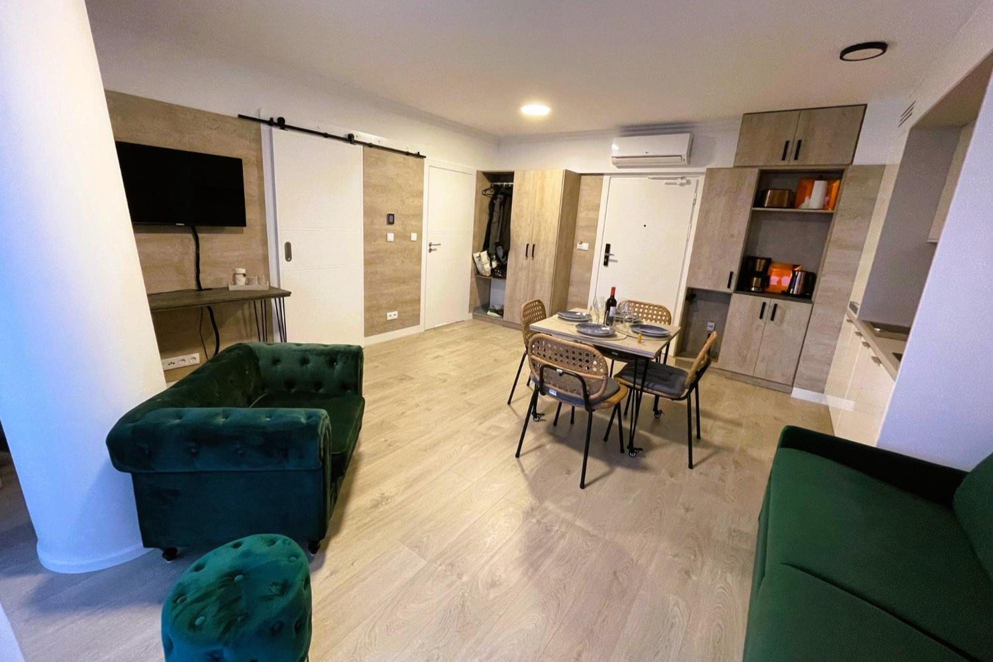 Apartment Lux Sea Towers - Wellness Spa, Gym & - Seaview By Rent Like *