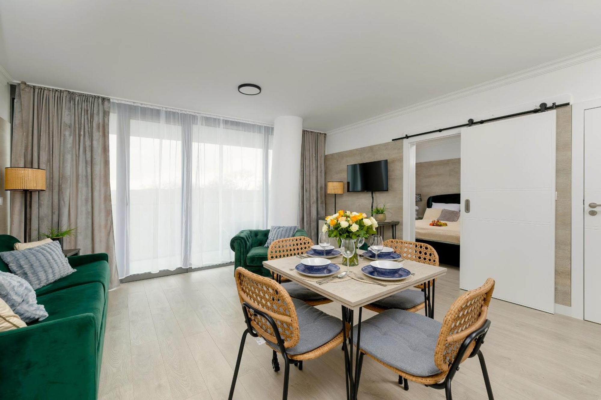 Apartment Lux Sea Towers - Wellness Spa, Gym & - Seaview By Rent Like *